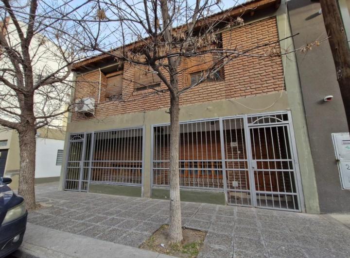 Departamento · 180m² · 5 Ambientes