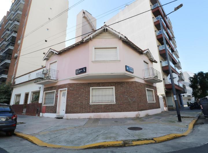 Terreno · 222m²