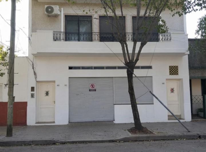 Terreno · 214m²