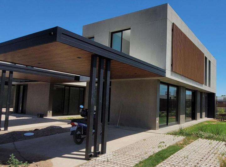 PH · 184m² · 4 Ambientes · 1 Cochera