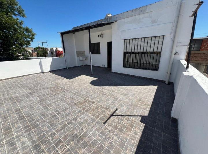 PH · 99m² · 5 Ambientes · 1 Cochera