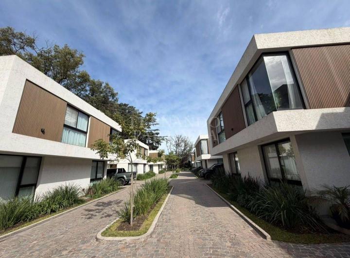 PH · 160m² · 4 Ambientes · 2 Cocheras