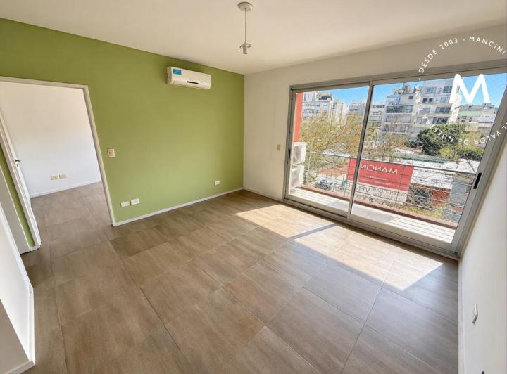 Departamento · 40m² · 2 Ambientes · 1 Cochera