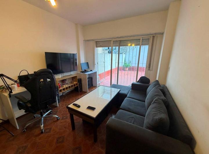 Departamento · 40m² · 2 Ambientes · 1 Cochera