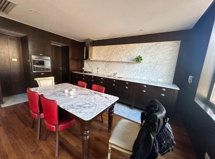 Departamento · 90m² · 2 Ambientes · 1 Cochera