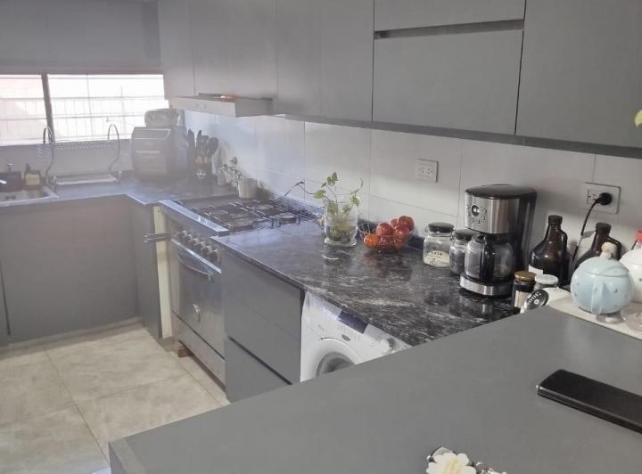 Casa · 141m² · 5 Ambientes · 2 Cocheras