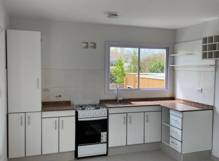 Departamento · 90m² · 3 Ambientes · 1 Cochera