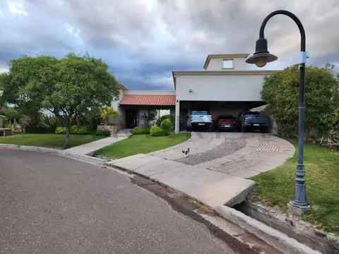 Casa en Venta en Luján de Cuyo, Mendoza