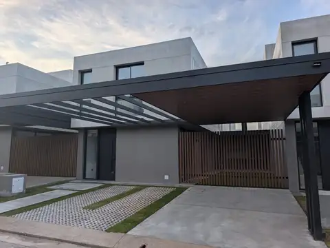 Casa en Alquiler en Cordoba, Capital