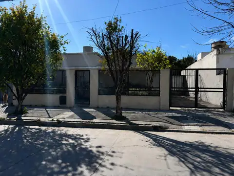 Casa en Venta en Alta Gracia, Santa María