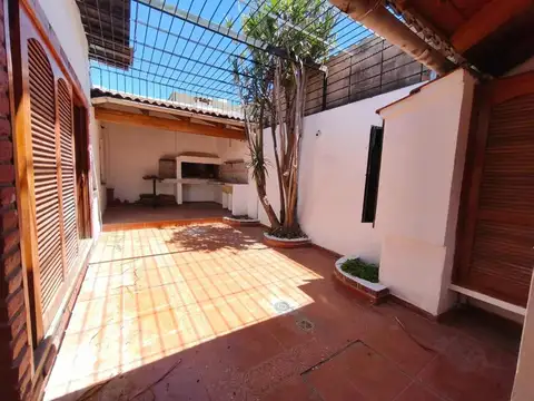 Casa en Venta en Villa Cabrera, Cordoba