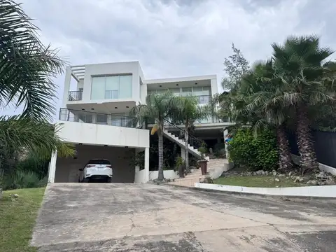Casa en Venta en Villa Carlos Paz, Punilla