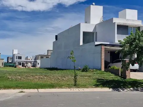 Terreno en Venta en Docta, Countries y Barrios Cerrados en Córdoba Capital
