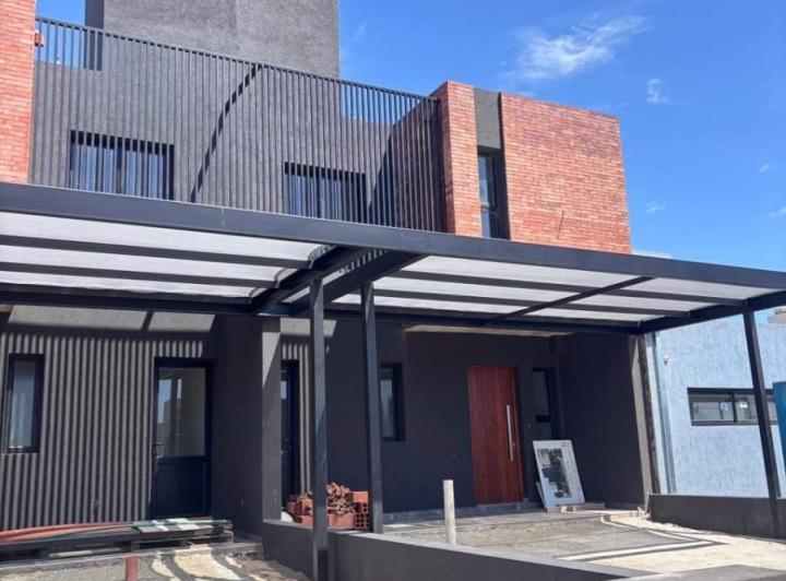 Departamento · 110m² · 2 Ambientes · 1 Cochera