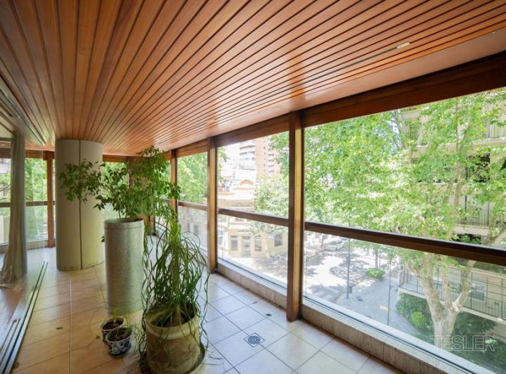 Departamento · 279m² · 5 Ambientes · 3 Cocheras