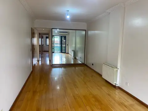 Departamento en Alquiler en Parque Chacabuco, CABA