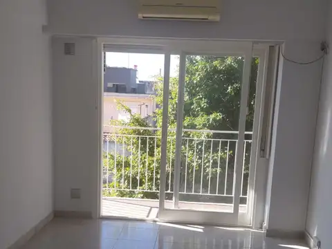 Departamento en Alquiler en Versalles, Capital Federal