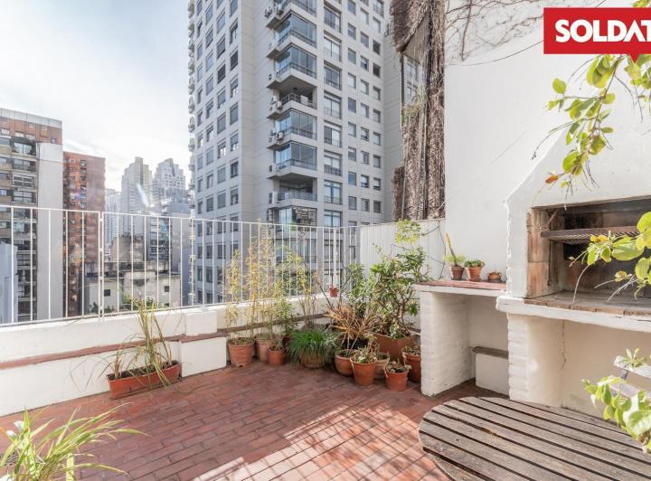 Departamento · 300m² · 5 Ambientes · 1 Cochera