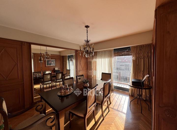 Departamento · 198m² · 5 Ambientes · 1 Cochera