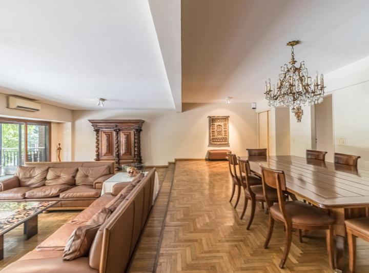 Departamento · 328m² · 6 Ambientes · 2 Cocheras