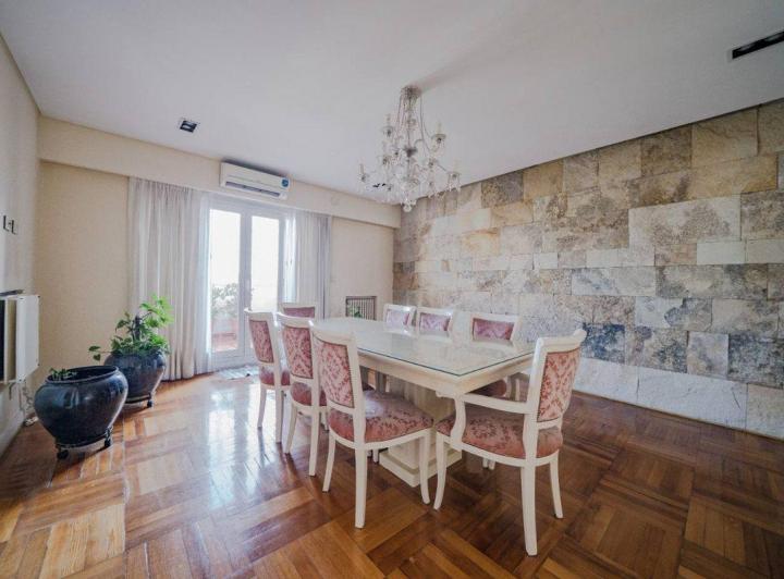 Departamento · 383m² · 8 Ambientes · 1 Cochera