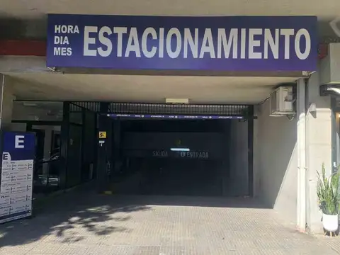 Cochera en Venta en Almagro, Capital Federal