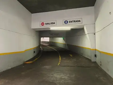 Cochera en Venta en Balvanera, Capital Federal