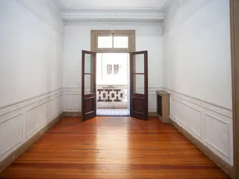 Departamento en Venta en Monserrat, Capital Federal