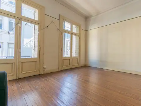 Departamento en Venta en Monserrat, Capital Federal