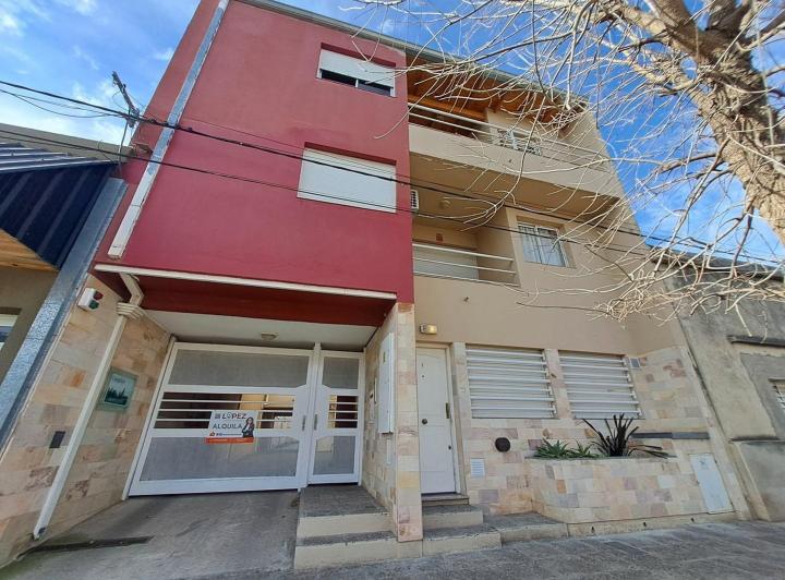 Departamento · 65m² · 3 Ambientes · 1 Cochera