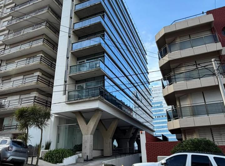 Departamento · 90m² · 3 Ambientes · 1 Cochera