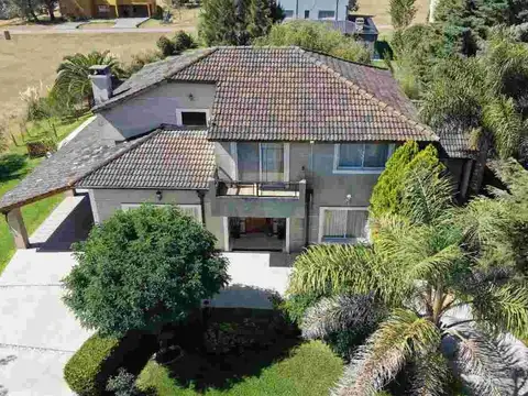 Casa en Alquiler en La Magdalena, Canning