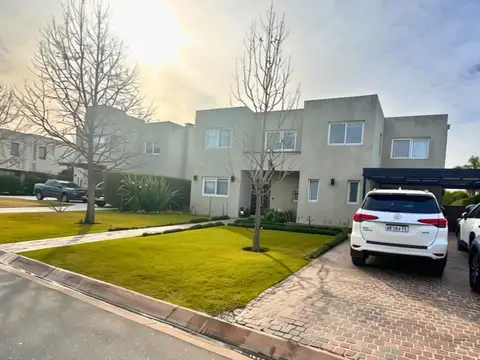 Casa en Venta en Countries y Barrios Cerrados en Pilar, Partido de Pilar