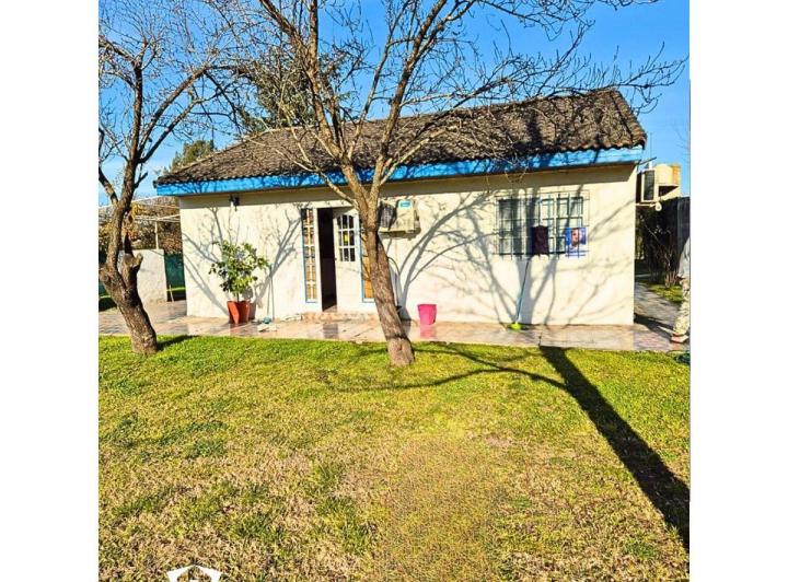 Casa · 100m² · 4 Ambientes · 1 Cochera