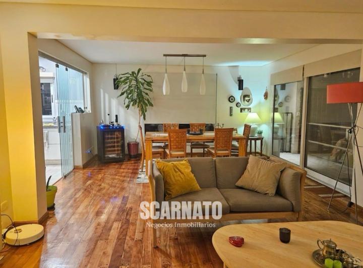 Casa · 140m² · 5 Ambientes