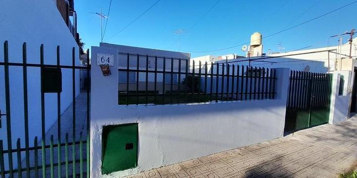 Casa · 77m² · 4 Ambientes