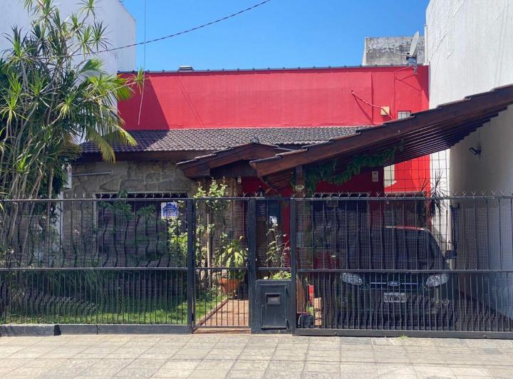 Casa · 95m² · 4 Ambientes · 1 Cochera