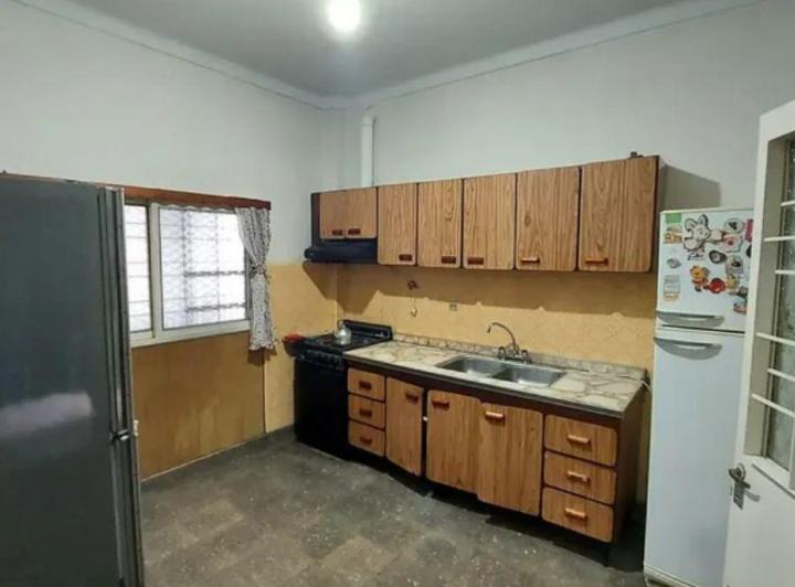 Casa · 100m² · 4 Ambientes · 1 Cochera