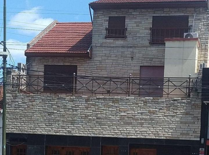 Casa · 150m² · 5 Ambientes