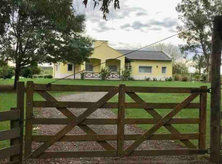 Casa · 250m² · 4 Ambientes