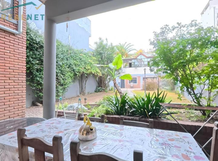 Casa · 205m² · 8 Ambientes