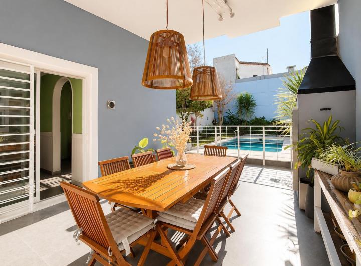 Casa · 240m² · 5 Ambientes