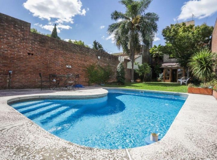 Casa · 400m² · 7 Ambientes