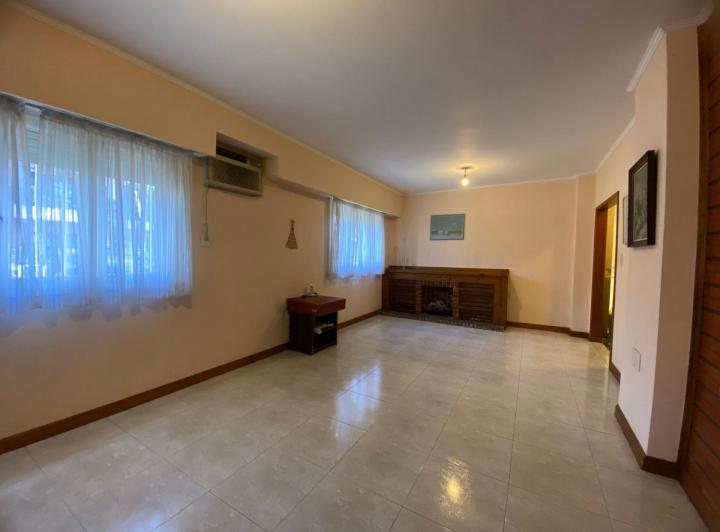 Casa · 188m² · 6 Ambientes