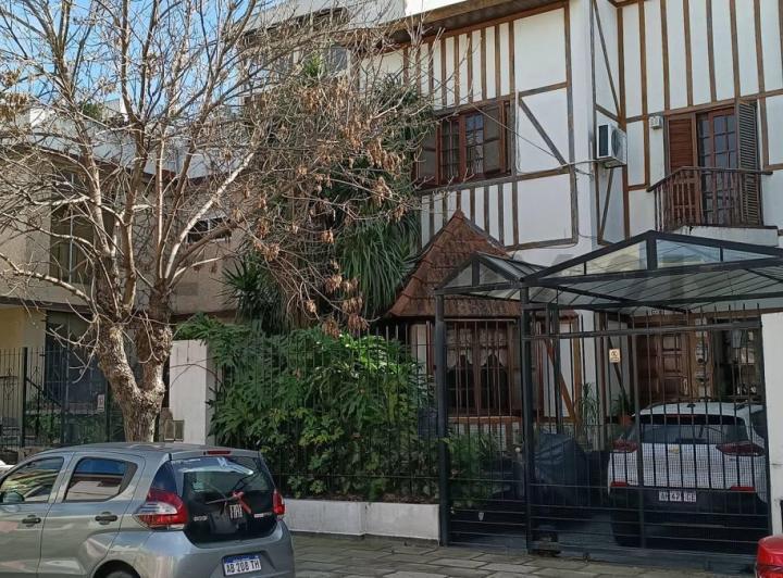 Casa · 192m² · 5 Ambientes · 1 Cochera