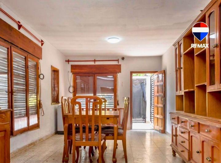 Casa · 186m² · 6 Ambientes · 1 Cochera