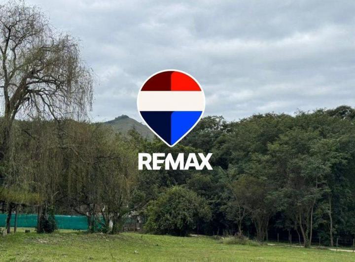 Terreno · 1067m²