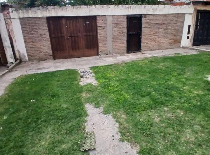 Casa · 60m² · 2 Ambientes · 2 Cocheras