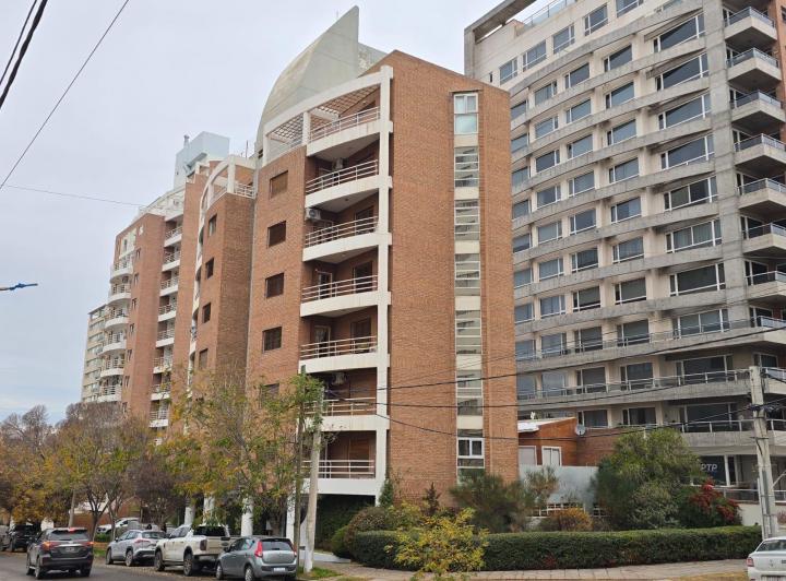 Departamento · 70m² · 3 Ambientes · 1 Cochera