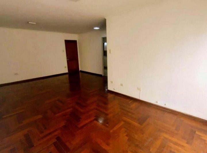 Departamento · 85m² · 5 Ambientes